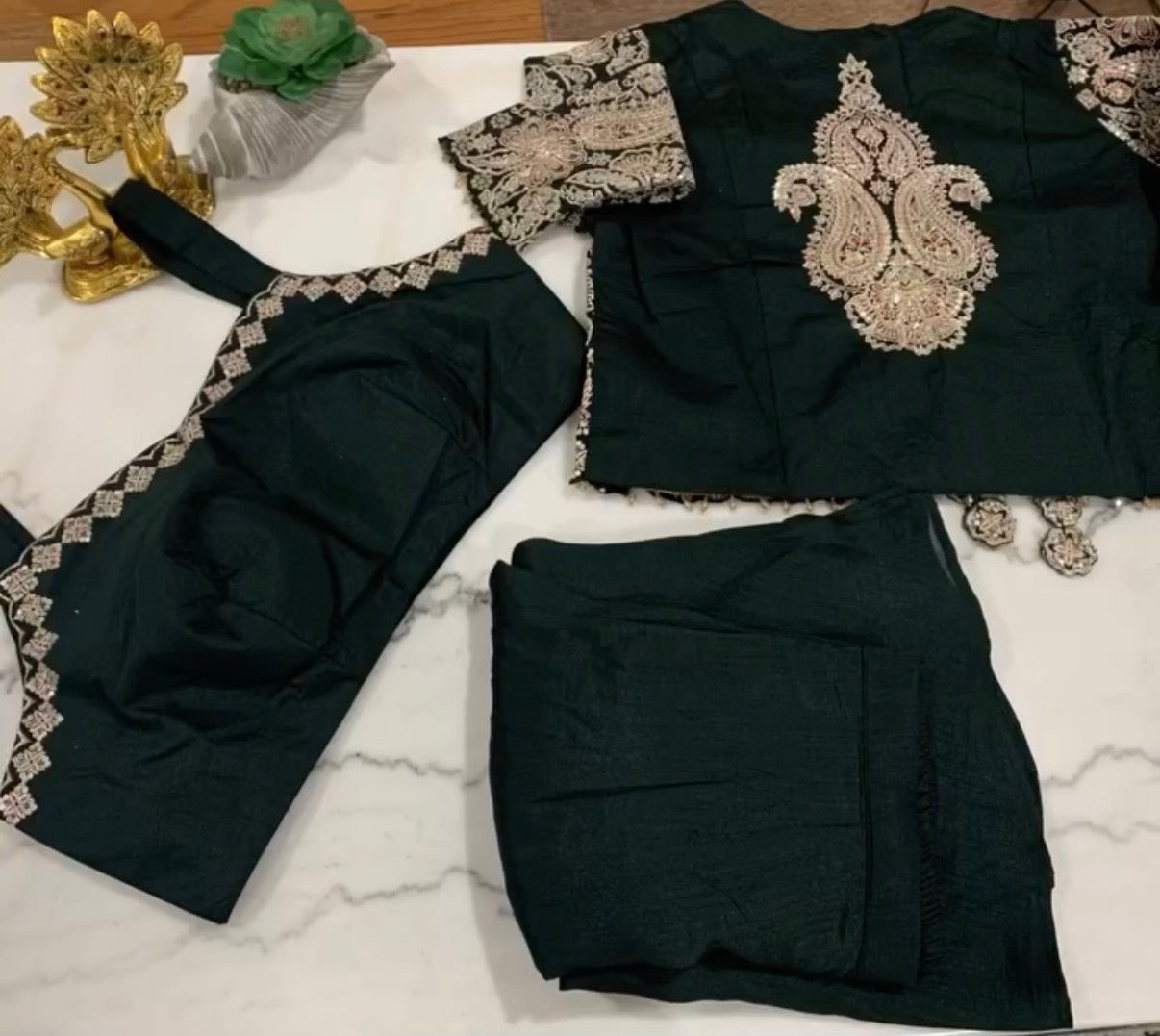 – Jacket, Bustier & Palazzo | The Enhanced Beauty 2-3 Shipping days in USA