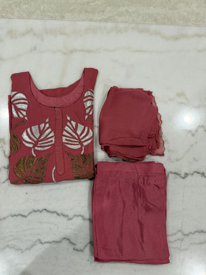 Elegant Embroidered Leaf Design Salwar Suit Set – Rosewood Pink