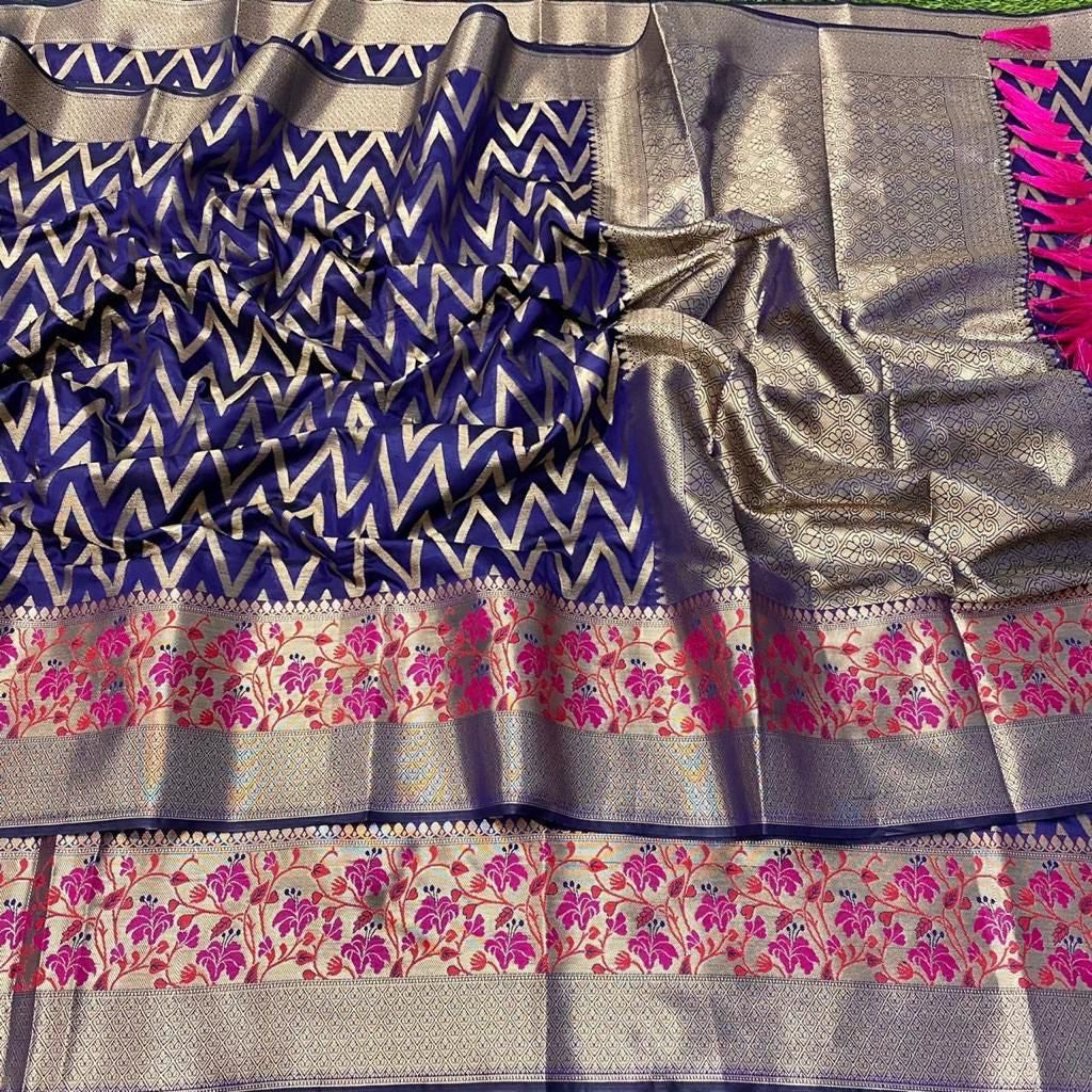 Regal Radiance – Soft Kanjivaram Silk Saree with Meenakari & Zari Weaving
