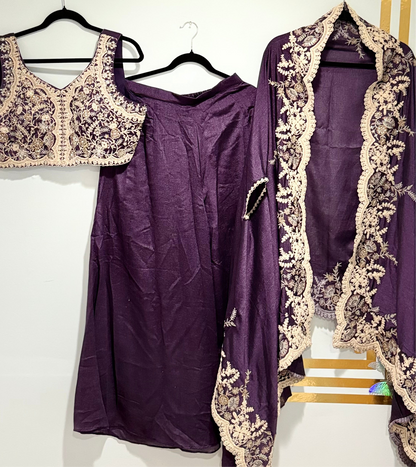 – Jacket, Bustier & Palazzo | The Enhanced Beauty 2-3 Shipping days in USA