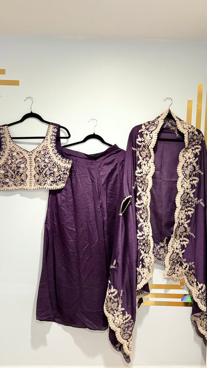 – Jacket, Bustier & Palazzo | The Enhanced Beauty 2-3 Shipping days in USA