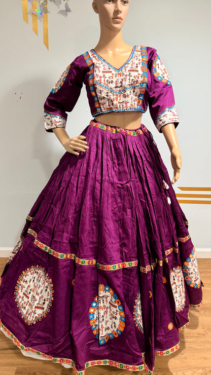 Varli- Chakra Chaniya Choli