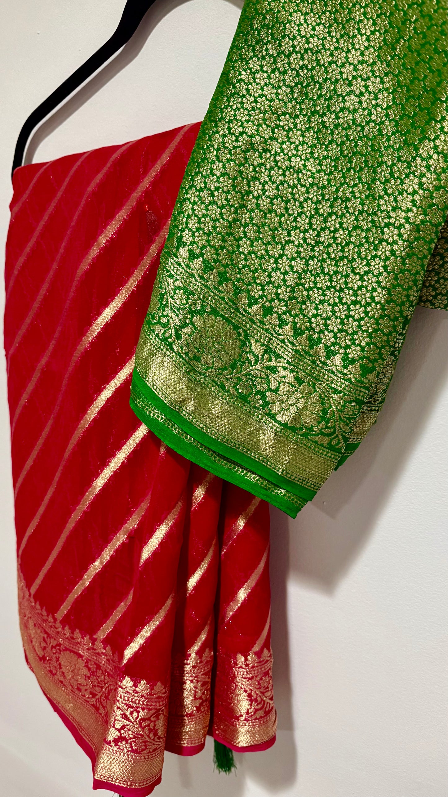 Lahariya Zari Weaving Khadi Georgette Banarasi Saree – Fall & Pico Done