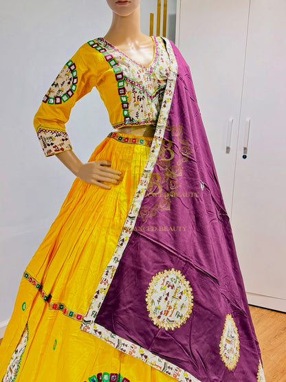 Varli- Chakra Chaniya Choli
