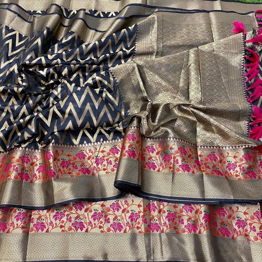 Regal Radiance – Soft Kanjivaram Silk Saree with Meenakari & Zari Weaving